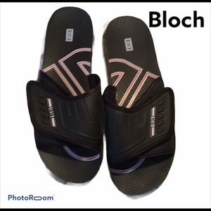 Bloch Men’s Slides Size 12 LIKE NEW